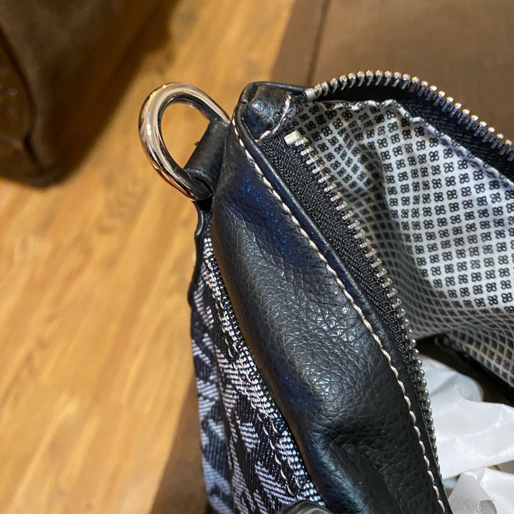 Ladies Purse - Picture 4 of 9